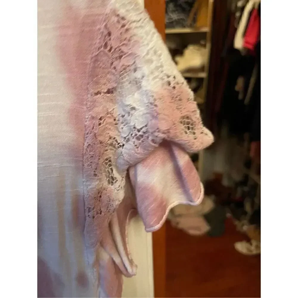 Knox Rose tie-dye top, pink and white, ruffled sleeves, size medium